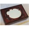Image 5 : Vtg. Bakelite cosmetic/ jewel box & travel mirror/ comb