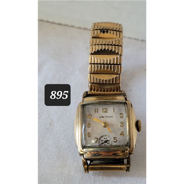 Vtg. Men's Waltham, gold filled manual wind watch. Working.