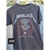 Image 1 : Metallica T-shirt.