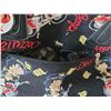 Image 5 : Very nice Betty Boop travel bag. Zipper pockets, handles & clip on shoulder strap.