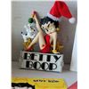 Image 2 : Betty Boop collection. DVD, Christmas voice ornaments & blank cards.
