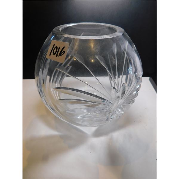 1016.  HEAVY CRYSTAL ROSE BOWL