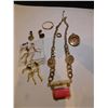 Image 1 : 1047.  GOLD TONE COSTUME JEWELRY LOT