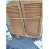 Image 5 : Pair of wooden swinging cafe doors and GrandWood Faux Wood Blinds