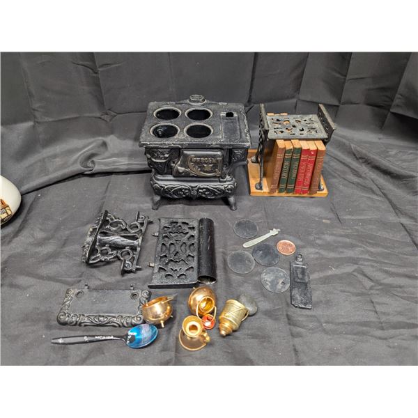 Miniature Crescent Cast Iron Stove w/ Stove Parts and Mini Book Shelf Coaster Design