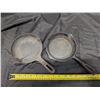 Image 2 : Levcoware Cast Iron Pot w/ Lid and (2) Small Cast iron Pans (1) Levcoware