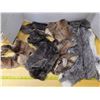 Image 1 : Lot of pelts