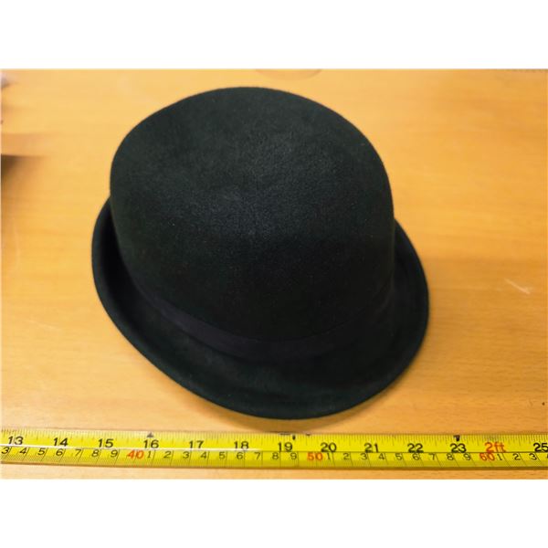 women's felt dark green bowlers hat- size 23