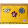 Image 1 : Lot of floral brooches
