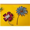 Image 2 : Lot of floral brooches