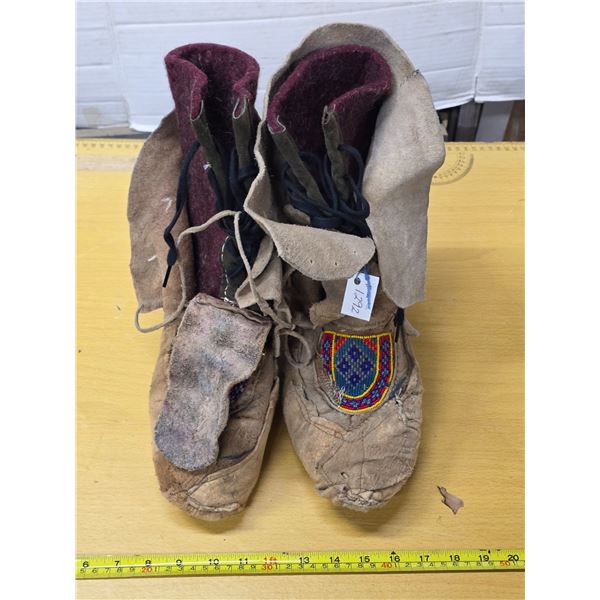 Moose hide work boots with liner- 13"- damage to beadwork
