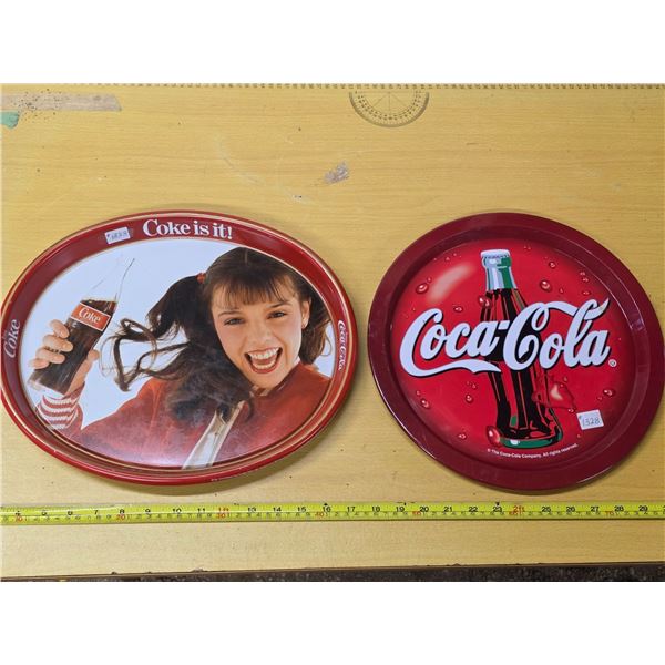 2 coca cola trays