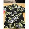Image 2 : 2 hawaian t shirts- large and small