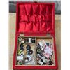 Image 1 : Vintage sewing box with contents