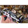 Image 4 : Dale Earnhardt 1:24 2001 monte carlo car