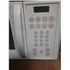 Image 2 : Hotpoint Over-the-range Microwave. (Working)