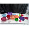 Image 1 : Lot of Tupperwares