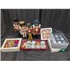 Image 1 : Lot of Christmas Items (Nutcrackers and Ornaments)