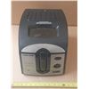Image 1 : Black & Decker Deep Fryer. (Working)