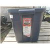 Image 3 : Rubbermaid Roughneck storage tote