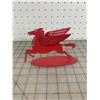 Image 2 : VINTAGE MOBIL OIL PEGASUS STEEL PAPERWEIGHT