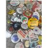 Image 2 : LOT OF VINTAGE PIN BACK BUTTONS