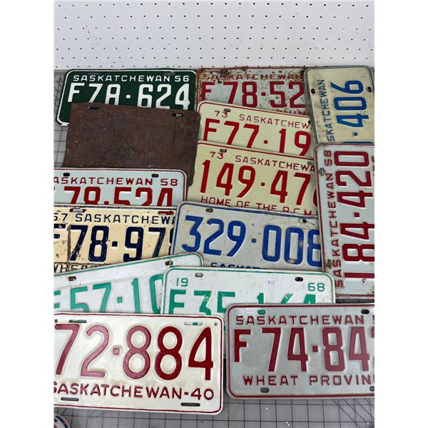 LOT OF SASKATCHEWAN LICENCE PLATES *1940 REPAINTED*