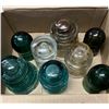 Image 1 : 8 Vintage Insulators