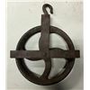 Image 1 : Vintage Well Pulley