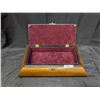 Image 2 : BEAUTIFUL VINTAGE KNICK KNACK BOX