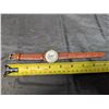 Image 2 : VINTAGE  AVIA  QTZ  WATCH, NEW BATT, RUNS
