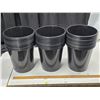 Image 1 : Plant pots
