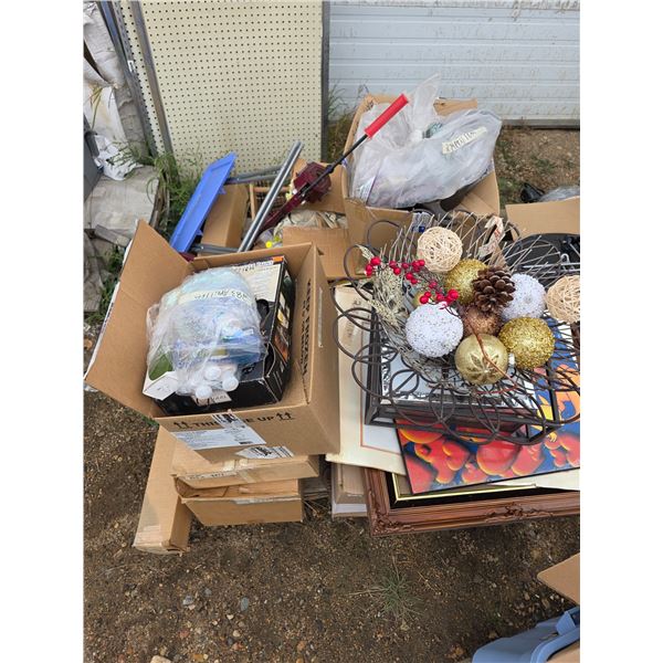 Pallet of misc items