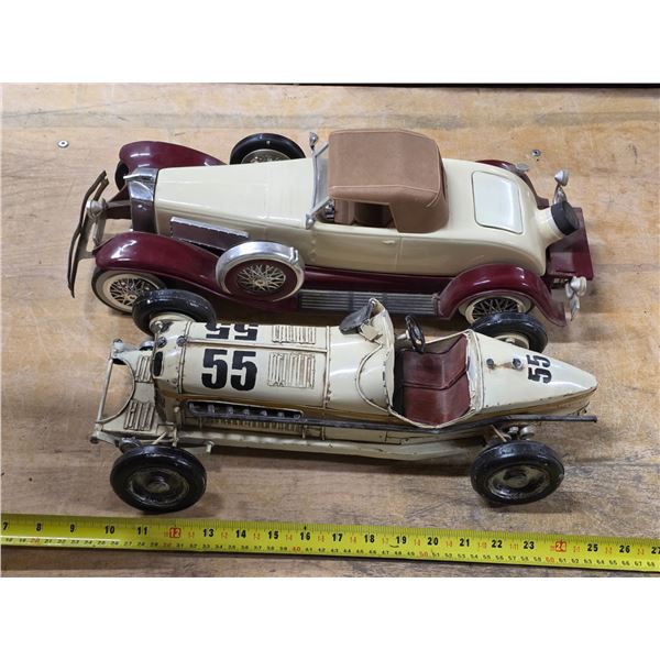 2 large model cars