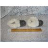 Image 2 : Pair Small Children's Moccasins  Great Condition