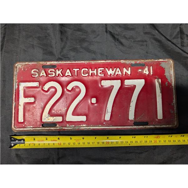 1941 Sask. Plate F22-771.