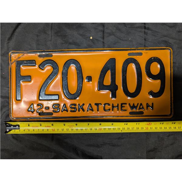 1942 Sask. Plate F20-409.