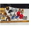 Image 4 : Lot of vintage salt and pepper shakers