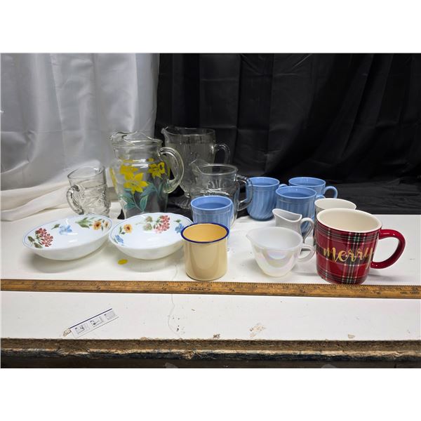 Lot of misc glassware