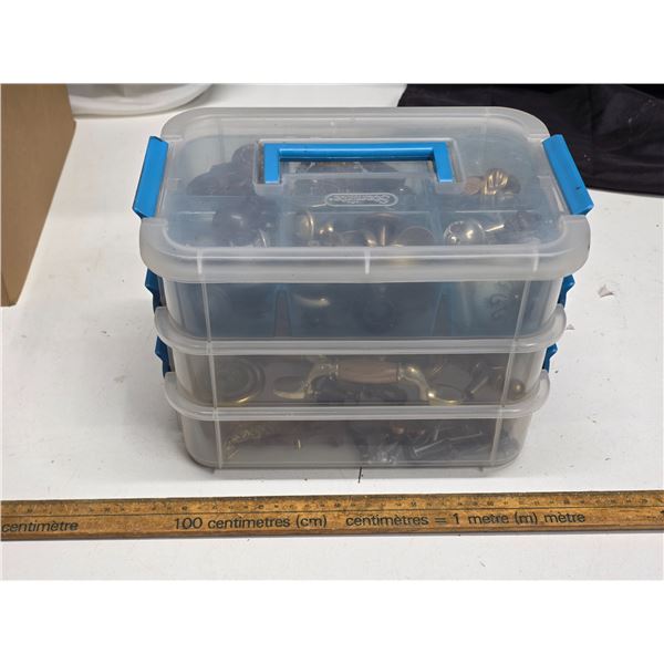 Lot of door knobs and handles