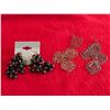 Image 1 : VINTAGE 1950'S BLACK BEADED CLIP-ON & SILVER LACE EARRINGS