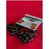 Image 3 : VINTAGE 1950'S BLACK BEADED CLIP-ON & SILVER LACE EARRINGS
