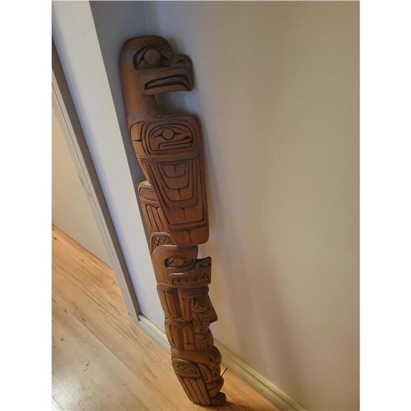 INDIGENOUS GRIZZLY EAGLE 37.5" CARVING