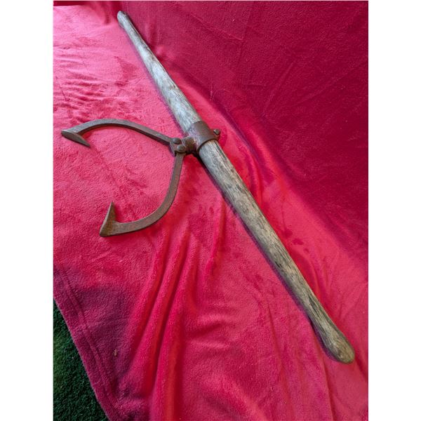 ANTIQUE TWO MAN LOG CARRIER.