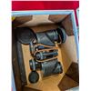 Image 5 : VINTAGE Tasco 7x35 binoculars