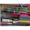 Image 3 : TRAY OF TOOLS