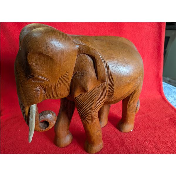 VINTAGE TEAK WOOD ELEPHANT