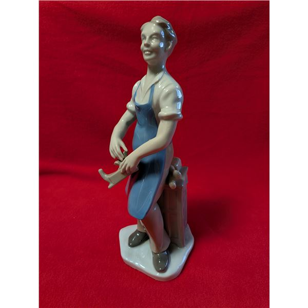 Cabinet Maker by Carl Scheidig Factory