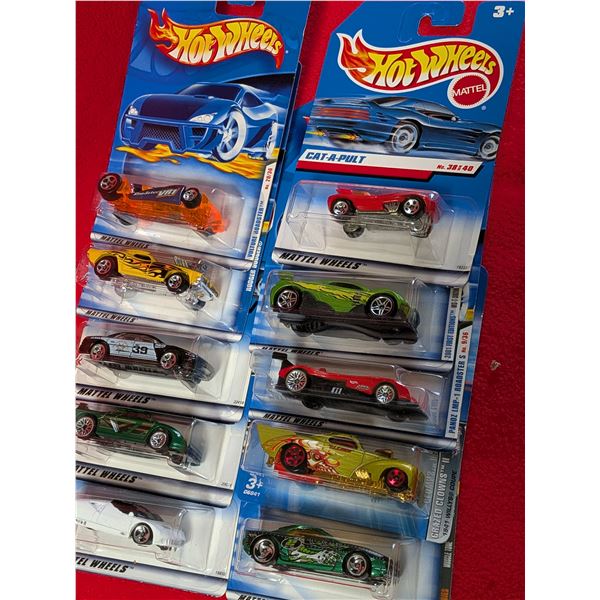 HOTWHEELS by MATTEL