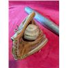 Image 3 : BASEBALL BAT, GLOVE & BALL